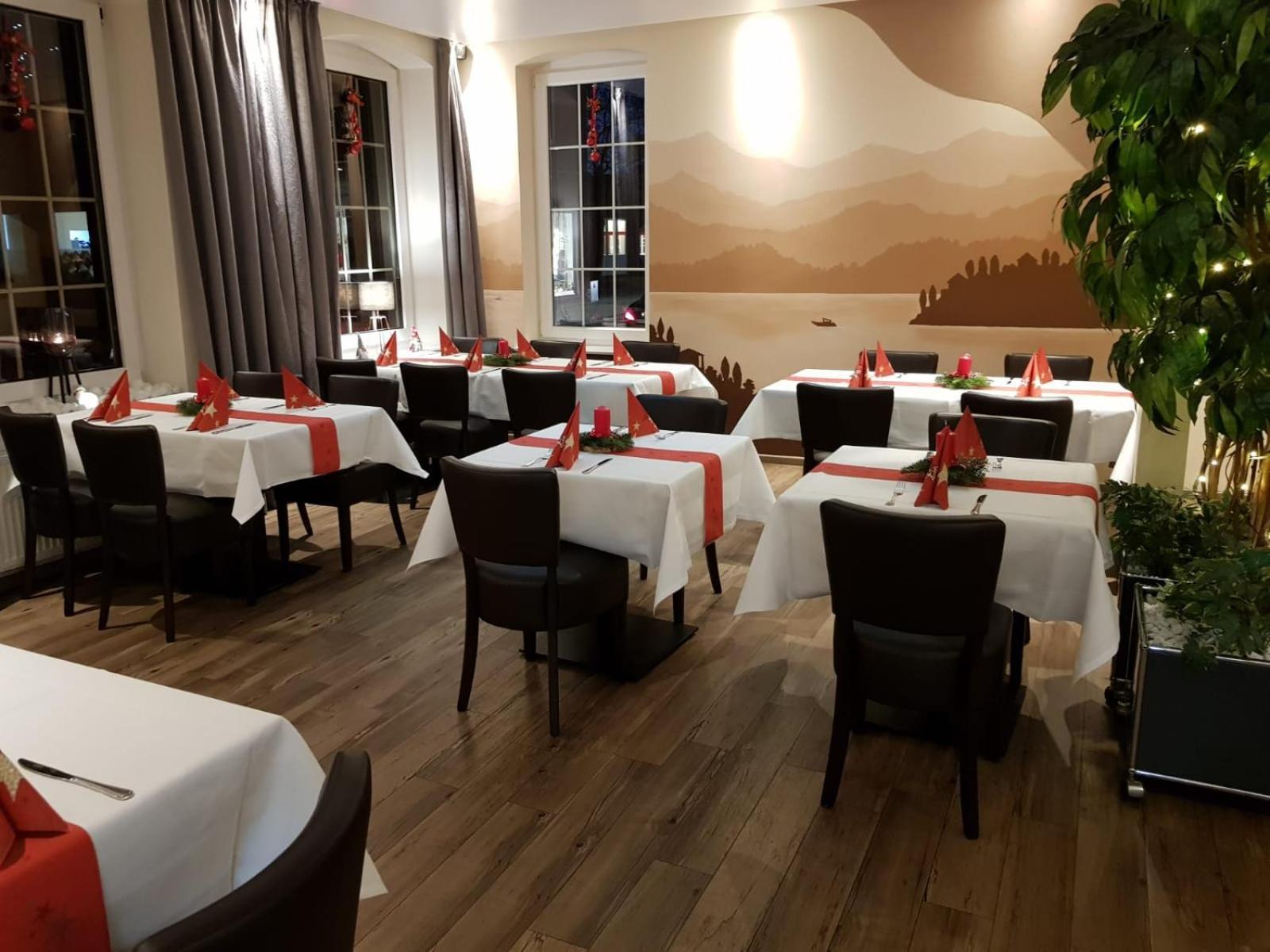 Vittoria Hotel-Restaurant Beverstedt ภายนอก รูปภาพ